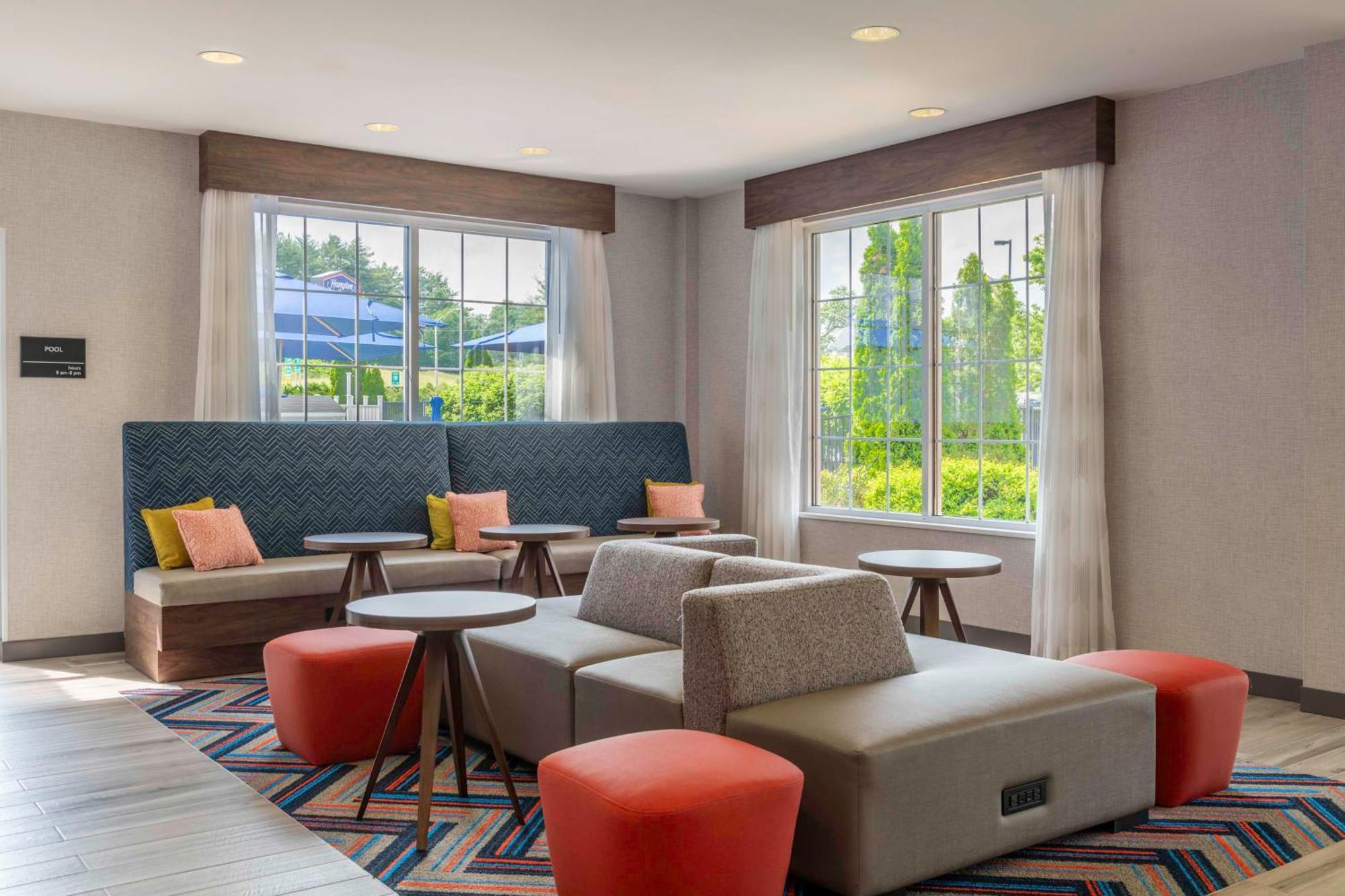 Hampton Inn Manchester Downtown Extérieur photo