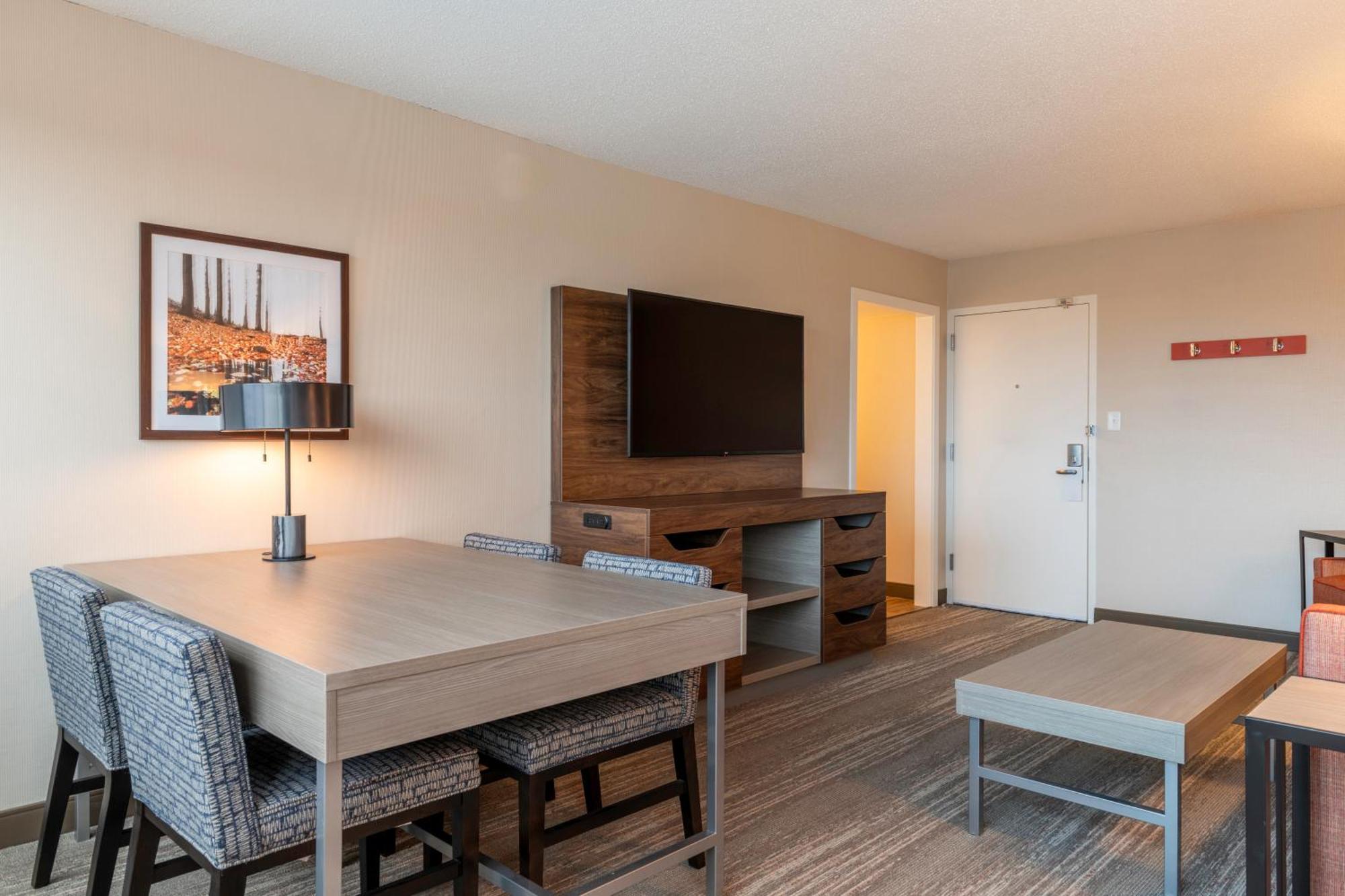 Hampton Inn Manchester Downtown Extérieur photo