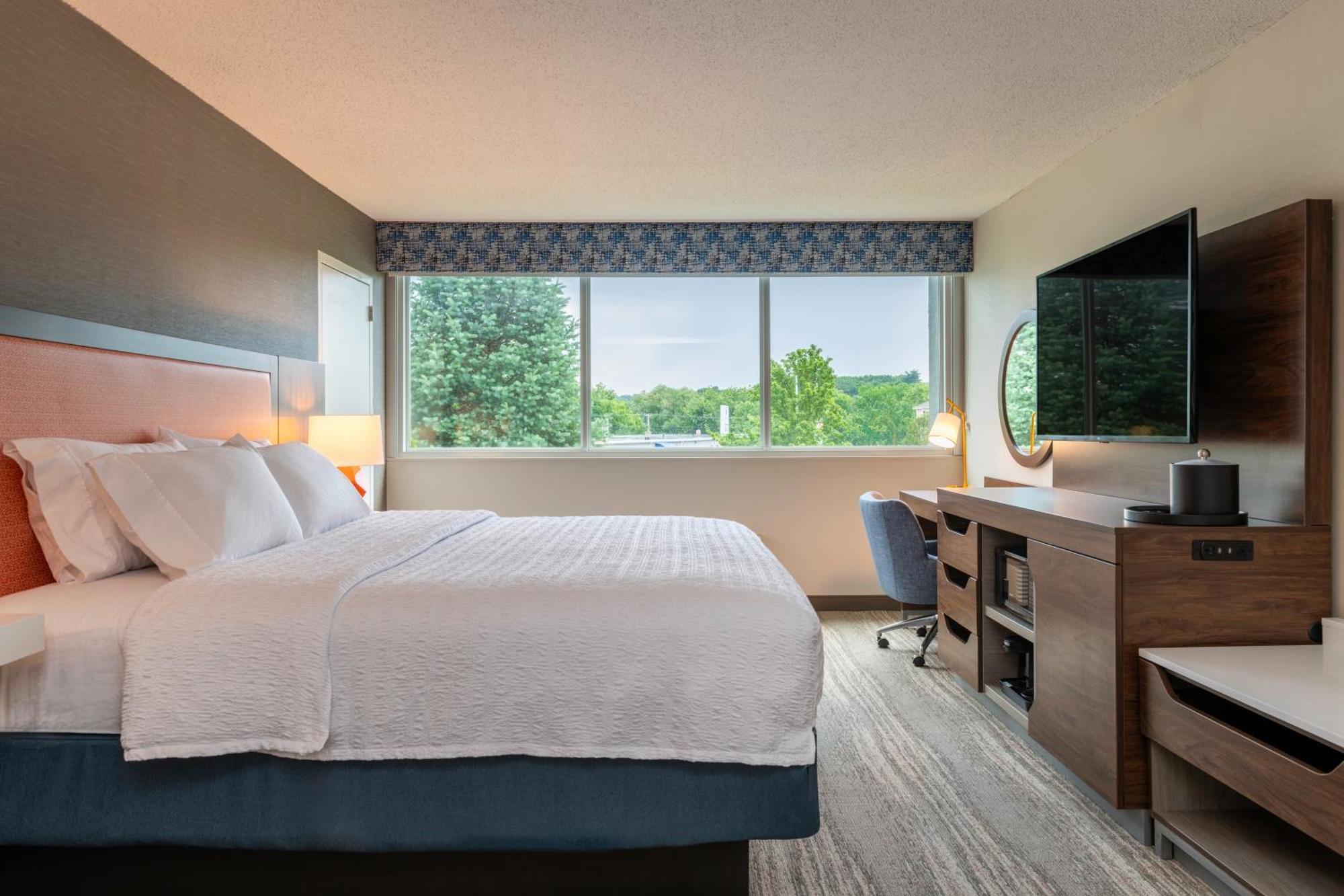 Hampton Inn Manchester Downtown Extérieur photo